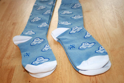 pixel cloud socks