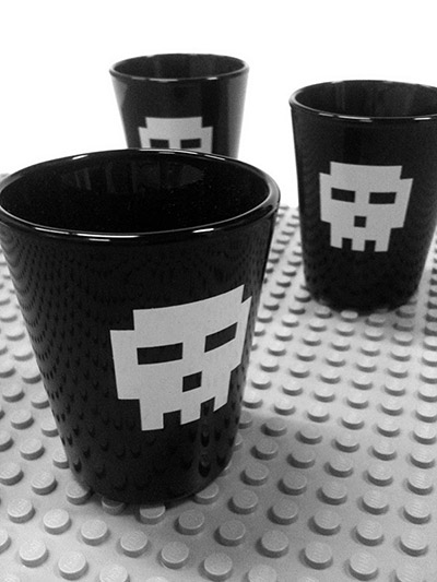 pixel skull shotglasses